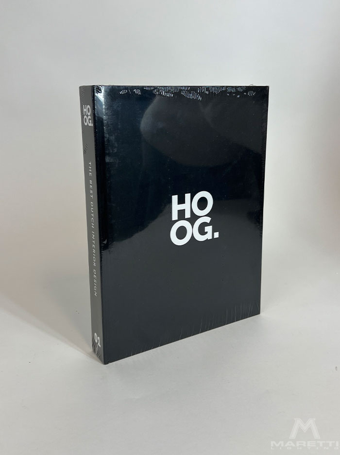 Book high 01