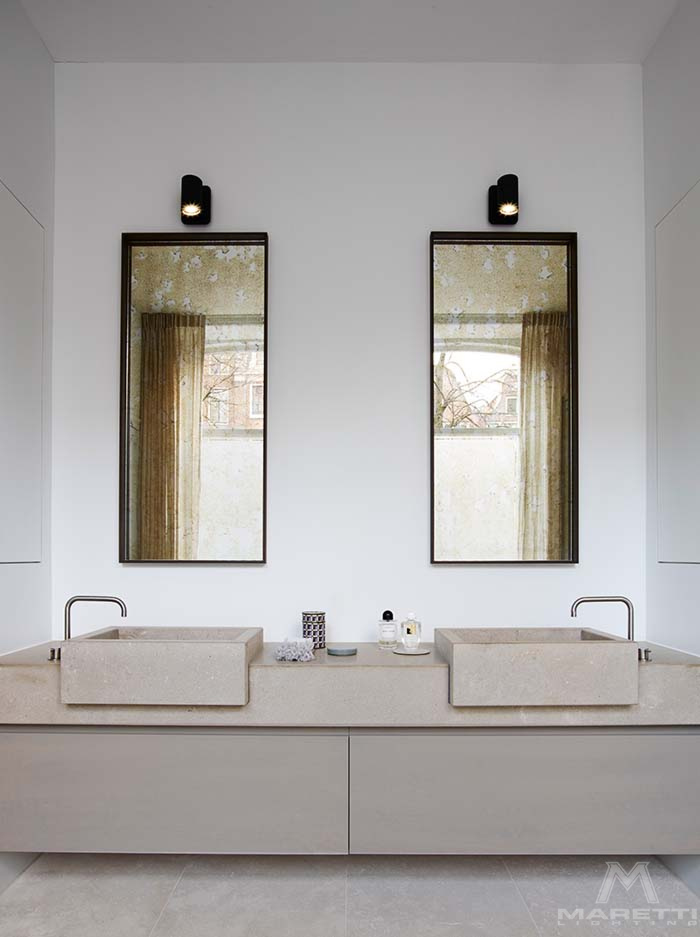 Tribe wandlamp zwart ontworpen door Piet Boon - Wandlampen