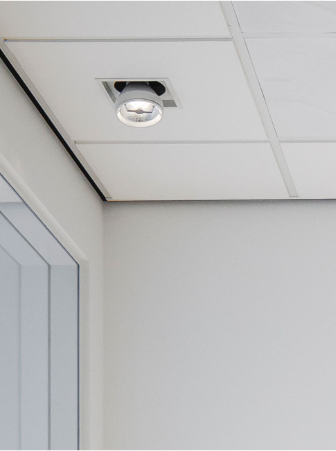 Slide 32W built-in luminaire white