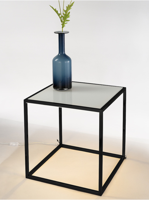 Single cube tafellamp hoogte 65cm zwart
