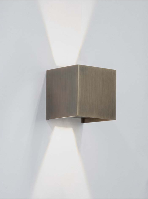 Ceasar wandlamp 6W 2700K 10x10x10cm