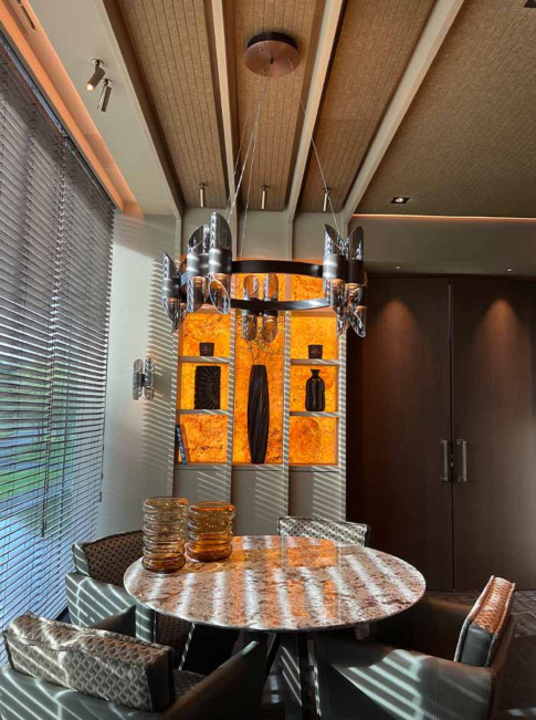 Infinity crown 10-light 60W 6000lm graphite designed by Hans Kuijten