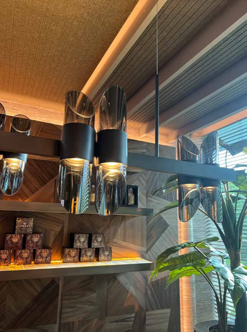 Infinity hanglamp 8-lichts 48W 4800lm grafiet ontworpen door Hans Kuijten
