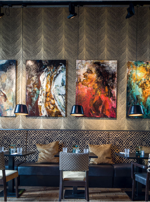 Tommy 27 hanglamp zwart/goud ontworpen door Peter Kos - Hanglampen