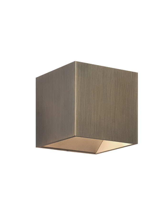 Inlet wandlamp vierkant brons