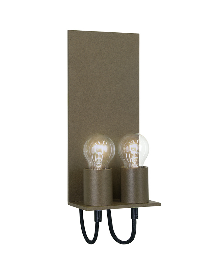 Trijnie wandlamp brons ontworpen door Piet Boon