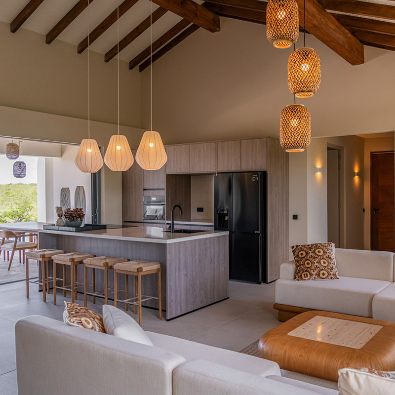 Designverlichting in een luxe vakantievilla op Curaçao