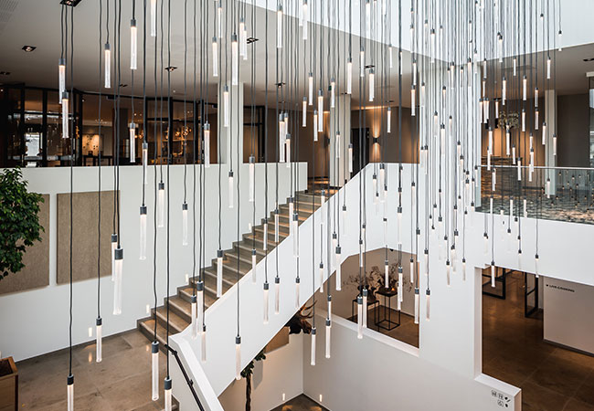 Maatwerk hanglamp hotel lobby