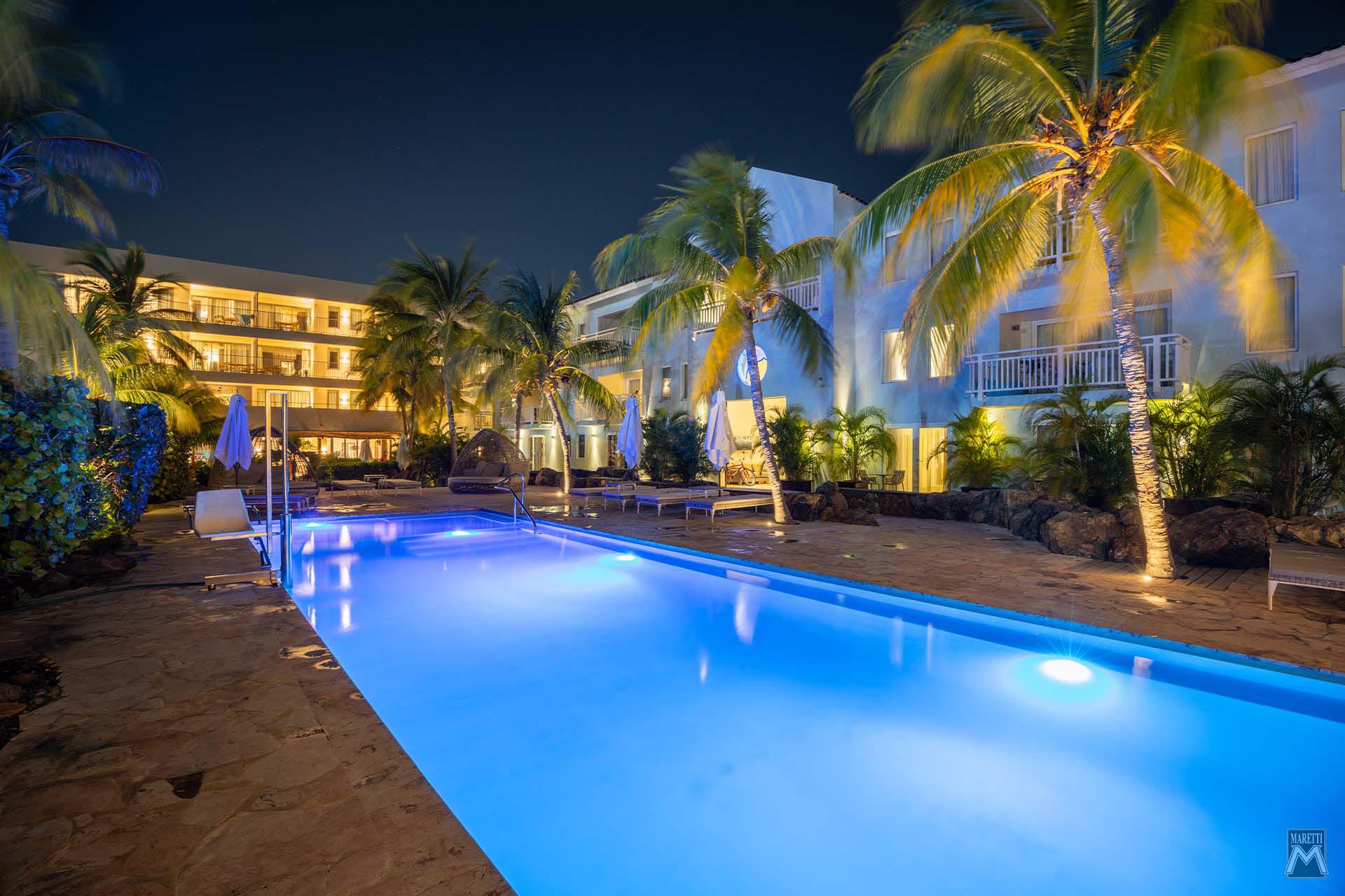 Projectverlichting-International-Dolphin-Suites-Curacao